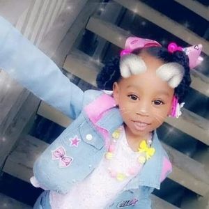 Meet your Posher, Valerie